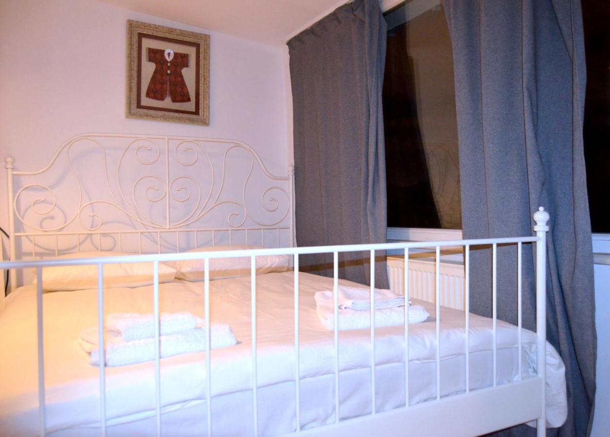 6 Romantic City View Flat With Terrace Istanbul Bagian luar foto