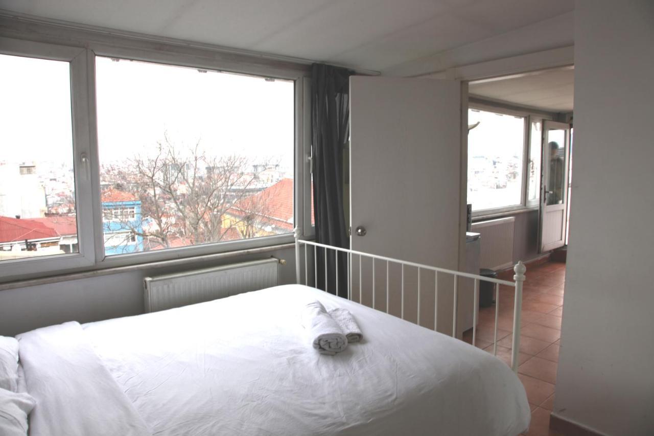 6 Romantic City View Flat With Terrace Istanbul Bagian luar foto